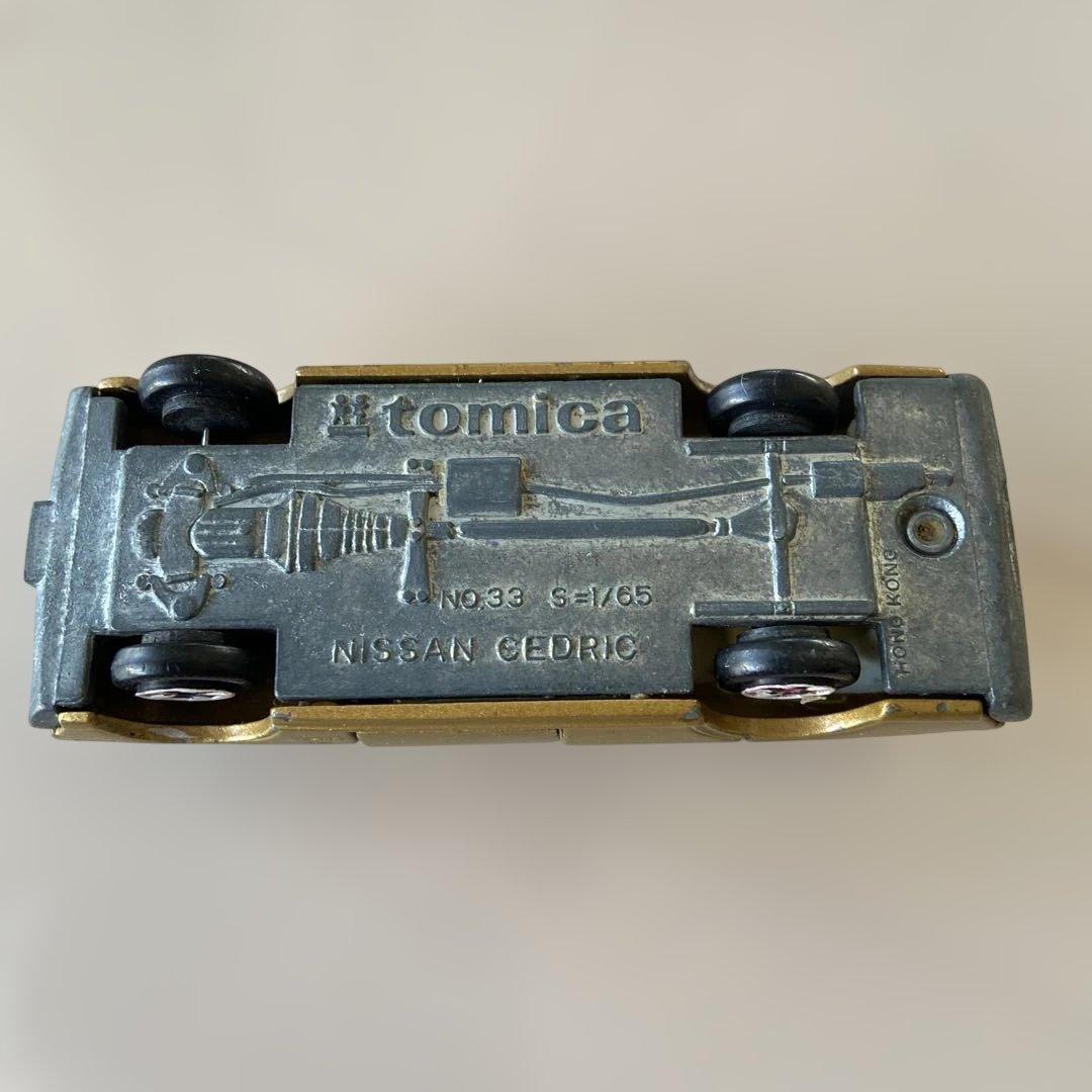 トミカ　香港トミカ　日産セドリック　香港製　No33