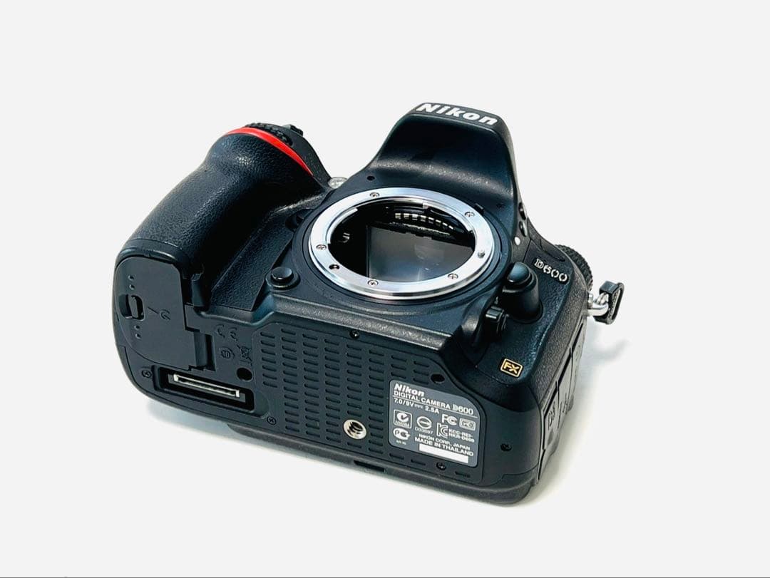 ジャンク】Nikon D600 ボディFX Err表示撮影不可 詳細不明