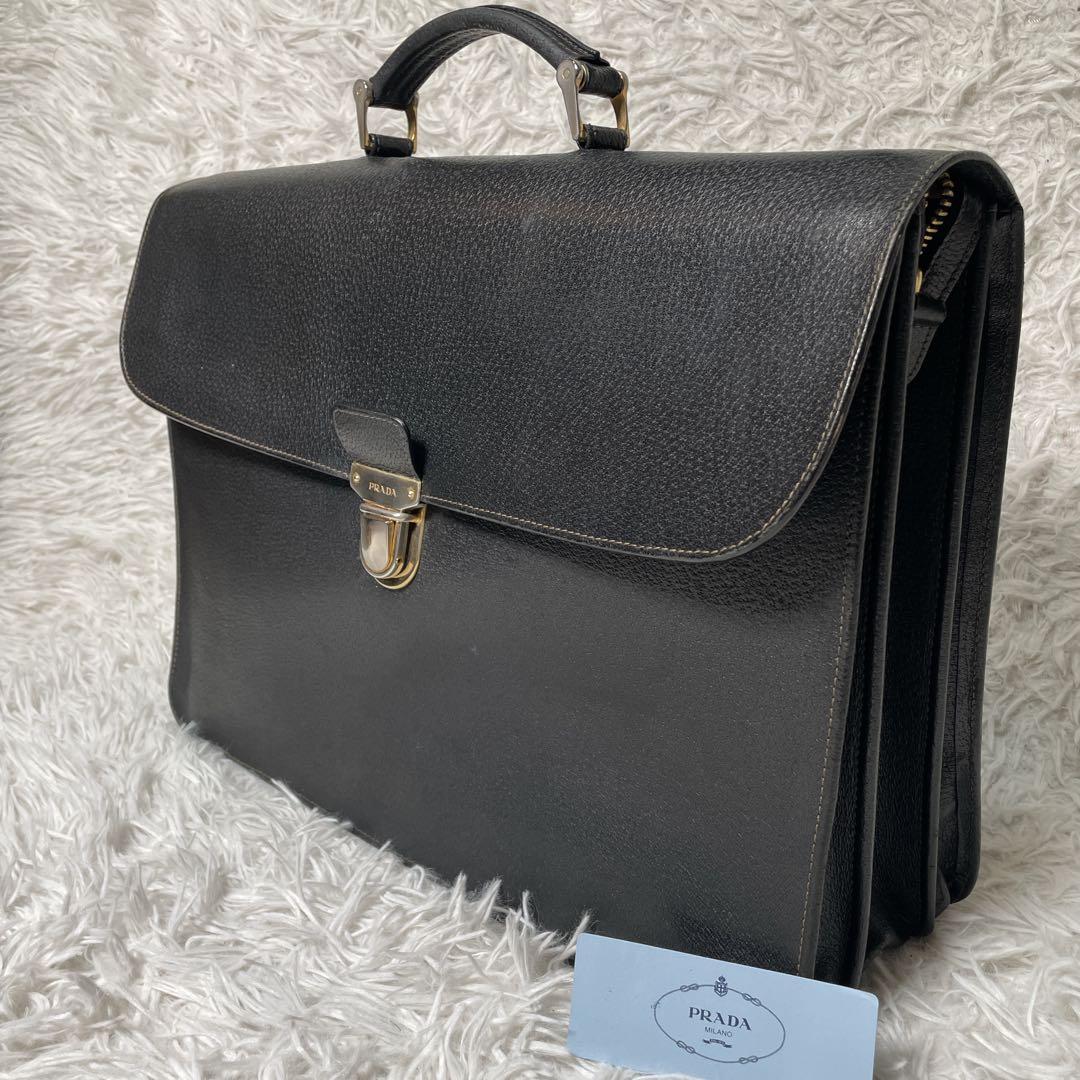 PRADA プラダ　ビジネスバッグ　レザー　ブラック　黒　本革　シボ革