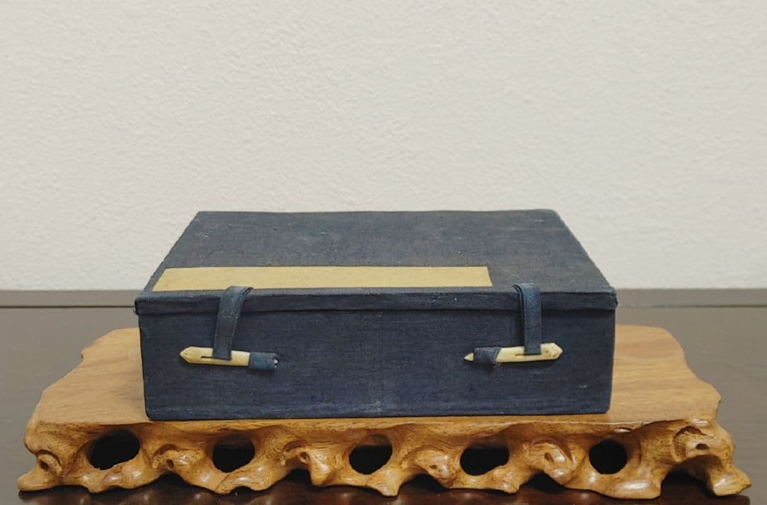 骨董品 年代物 陶片 箱付き 古道具 コレクション