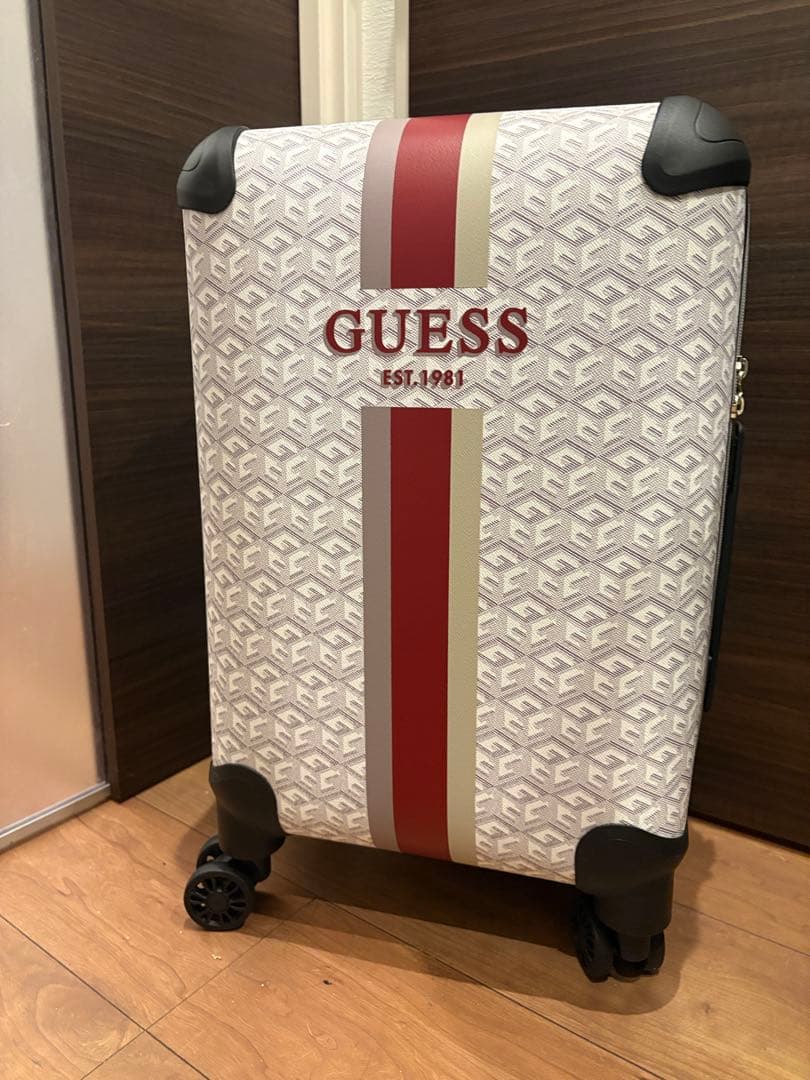 GUESS WILDER COLLECTION キャリーケース GUESS® Wilder Peony 28