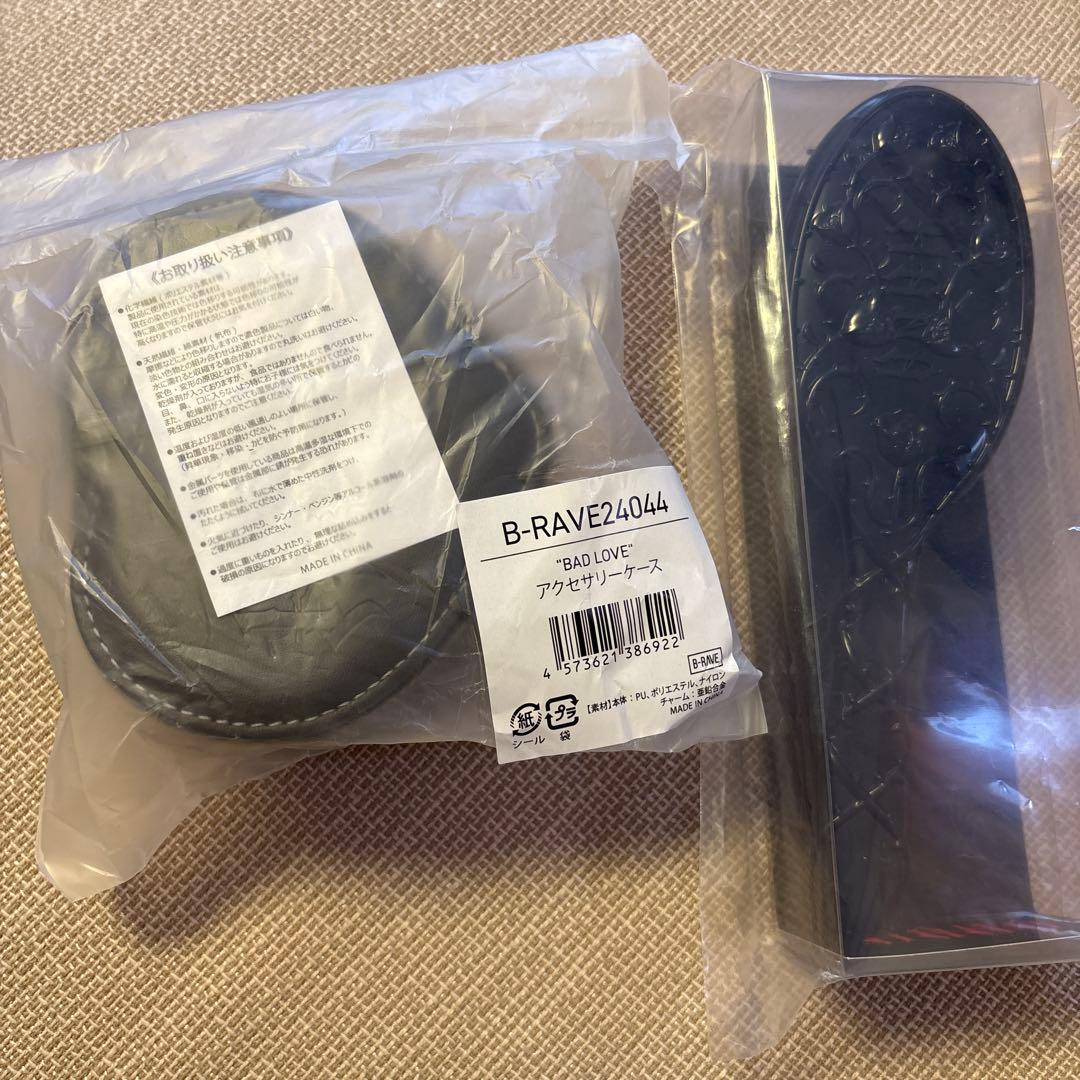 HANA ヘアブラシ アクセサリーケース 2点セットBADLOVE