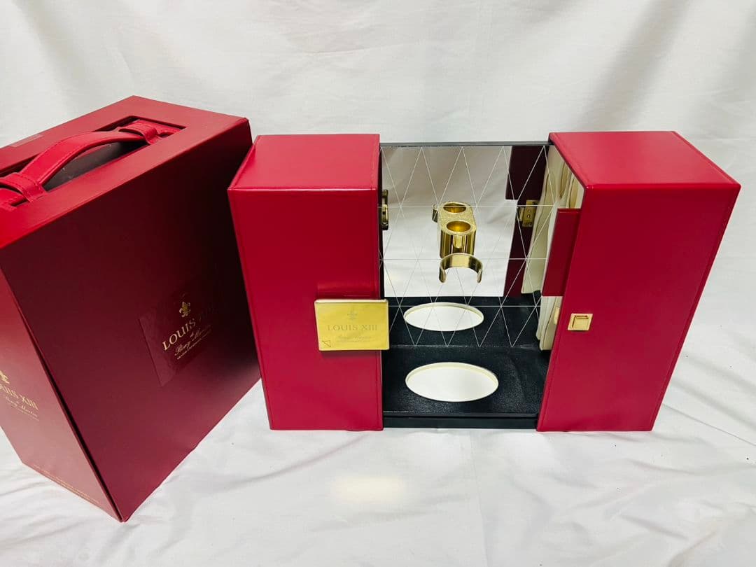 レミーマルタン ルイ13世 バカラ 替栓・冊子・観音開き化粧箱・外箱付