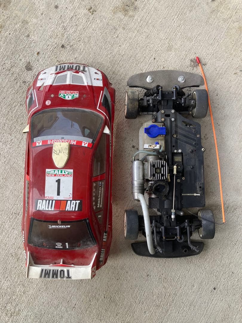 エンジンカー　ラジコン　2台セット 状態不明　ジャンク