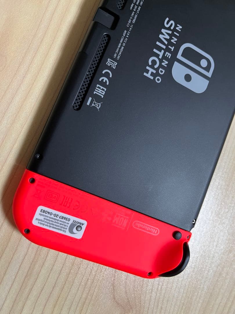 【美品】Nintendo Switch 本体 64G SDカード付き