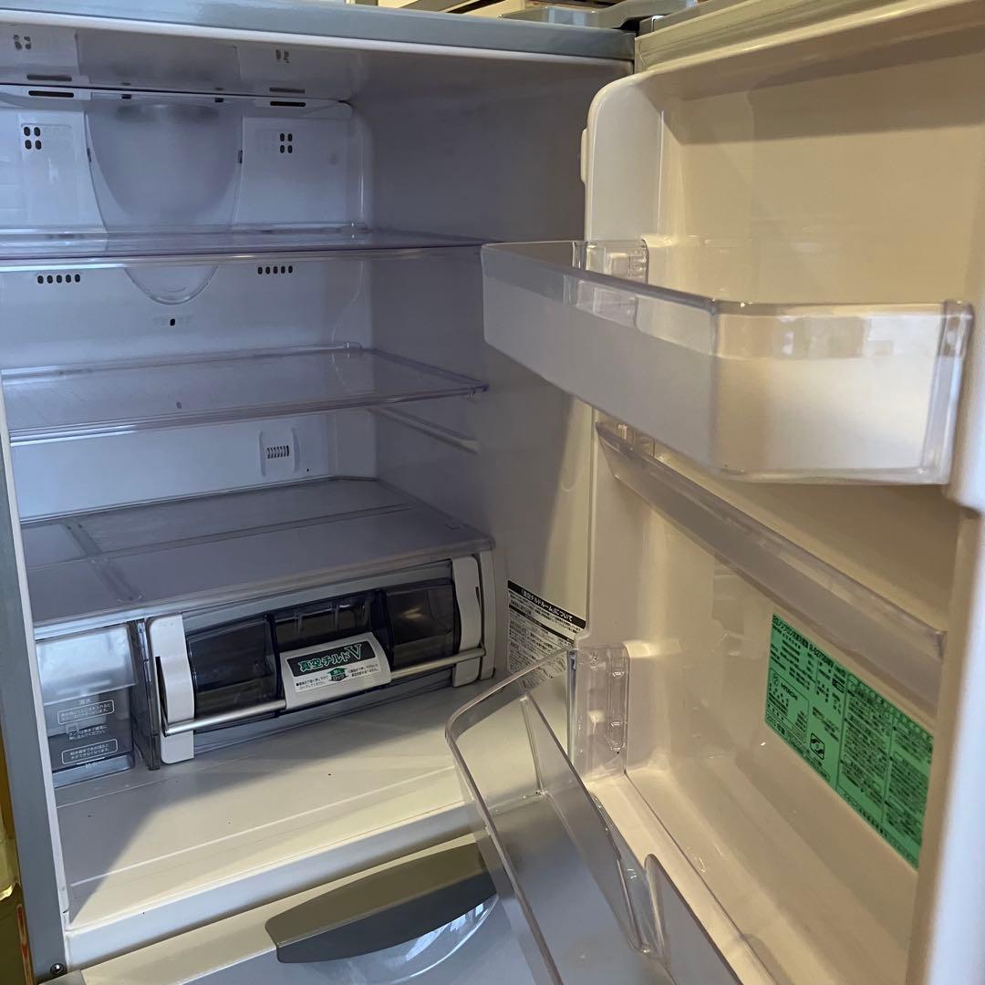 R*u様 【自動製氷】日立 3ドア冷蔵庫 265L R-S270DMV 真空チル