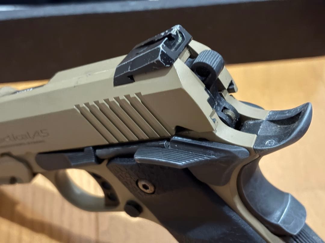 マグプル　PR実ストック　東京マルイデザートウォーリア　EARMOR M31