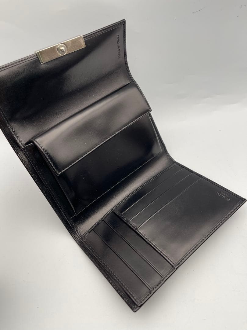 PRADA ブラックレザー 箱付き 未使用品 財布