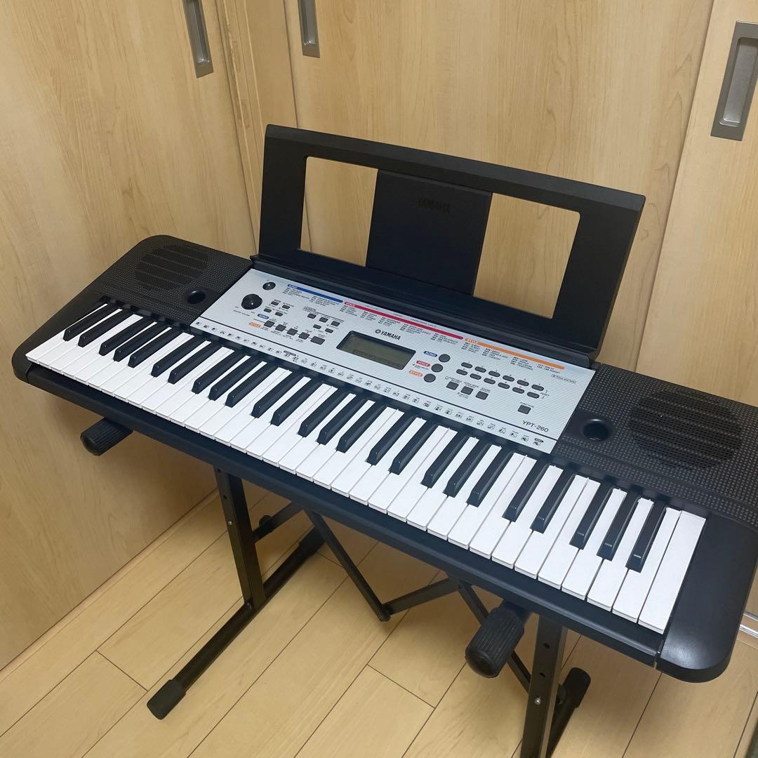 Yamaha 61鍵キーボード ピアノス電子ピアノ スタンドセット ドイツで