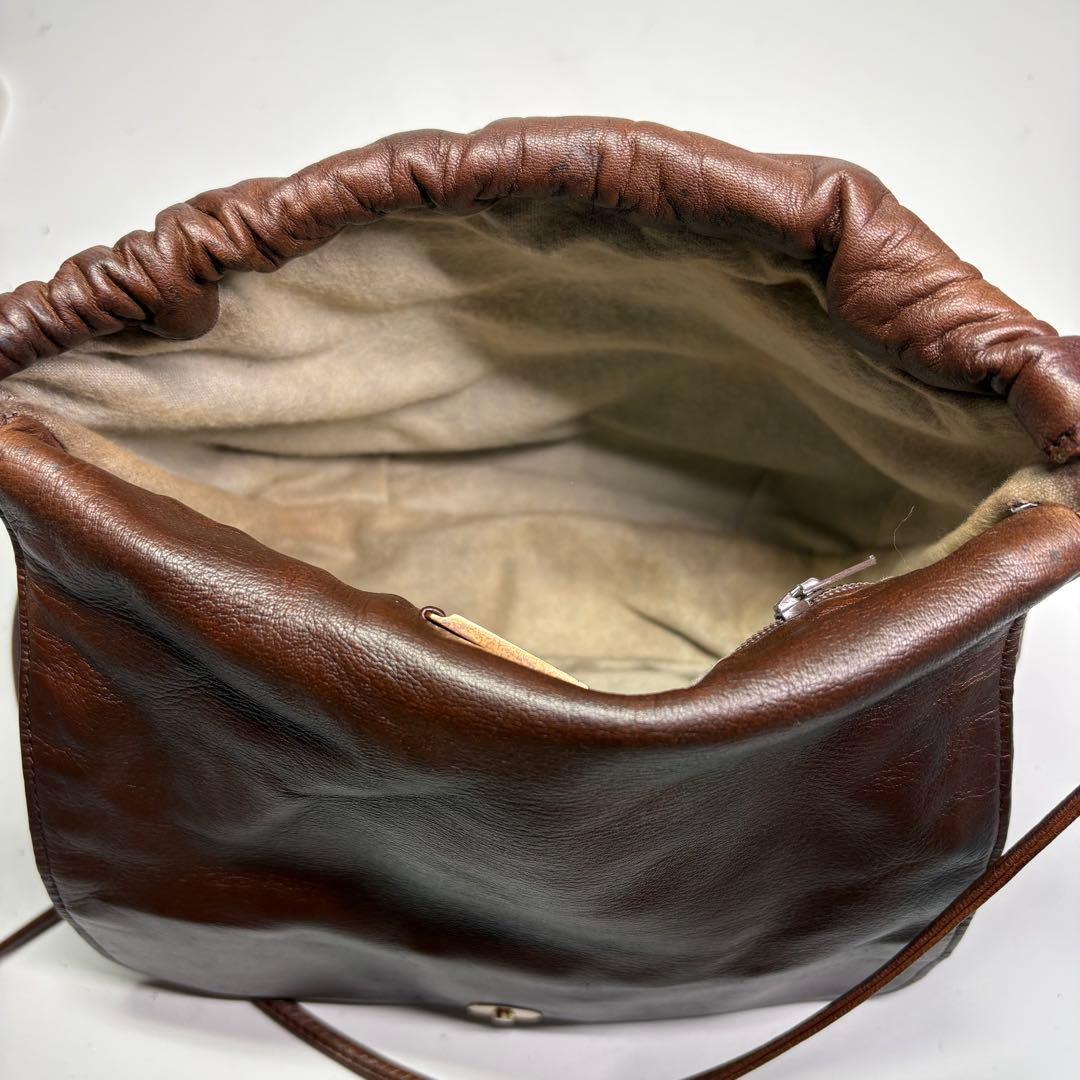 美品　ロエベ ナッパレザー ビンテージショルダーバッグ アナグラム　ブラウン