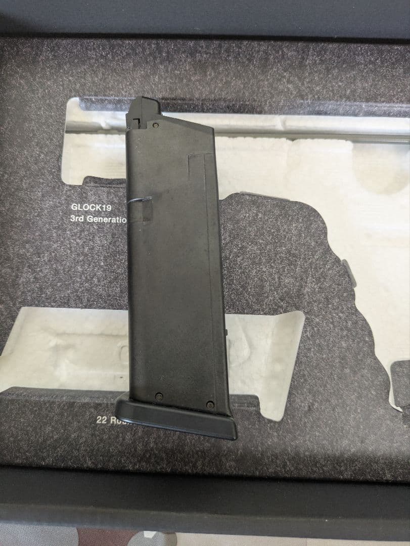東京マルイ　GLOCK 19 3rd Generation
