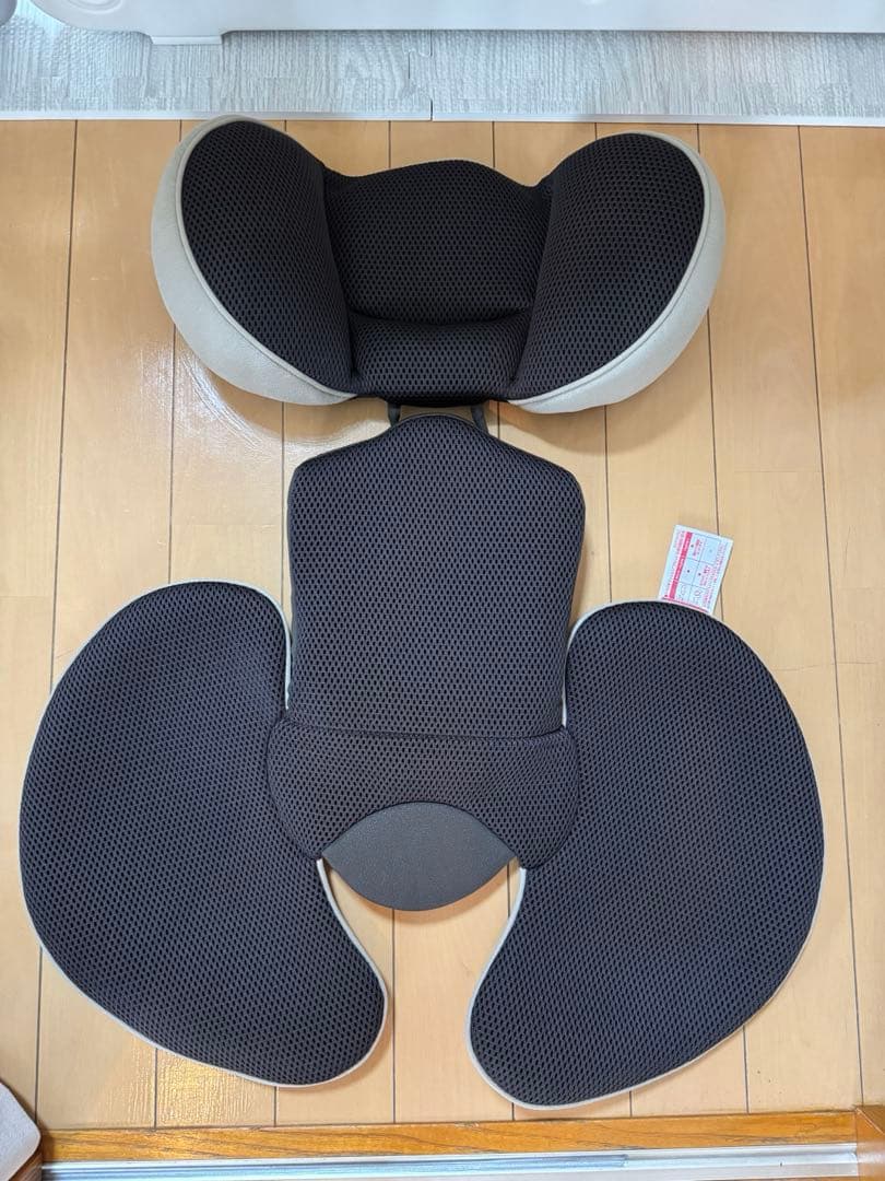 【美品】エールべべ クルット5i グランス ISOFIX 最上位モデル