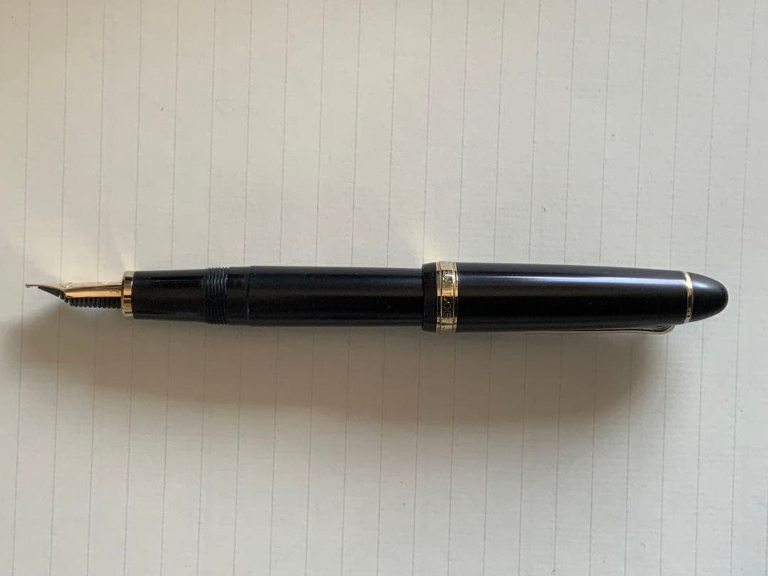 専用品 セーラー プロフィット 梨地 18K Bニブ 万年筆 試筆のみ 梨地