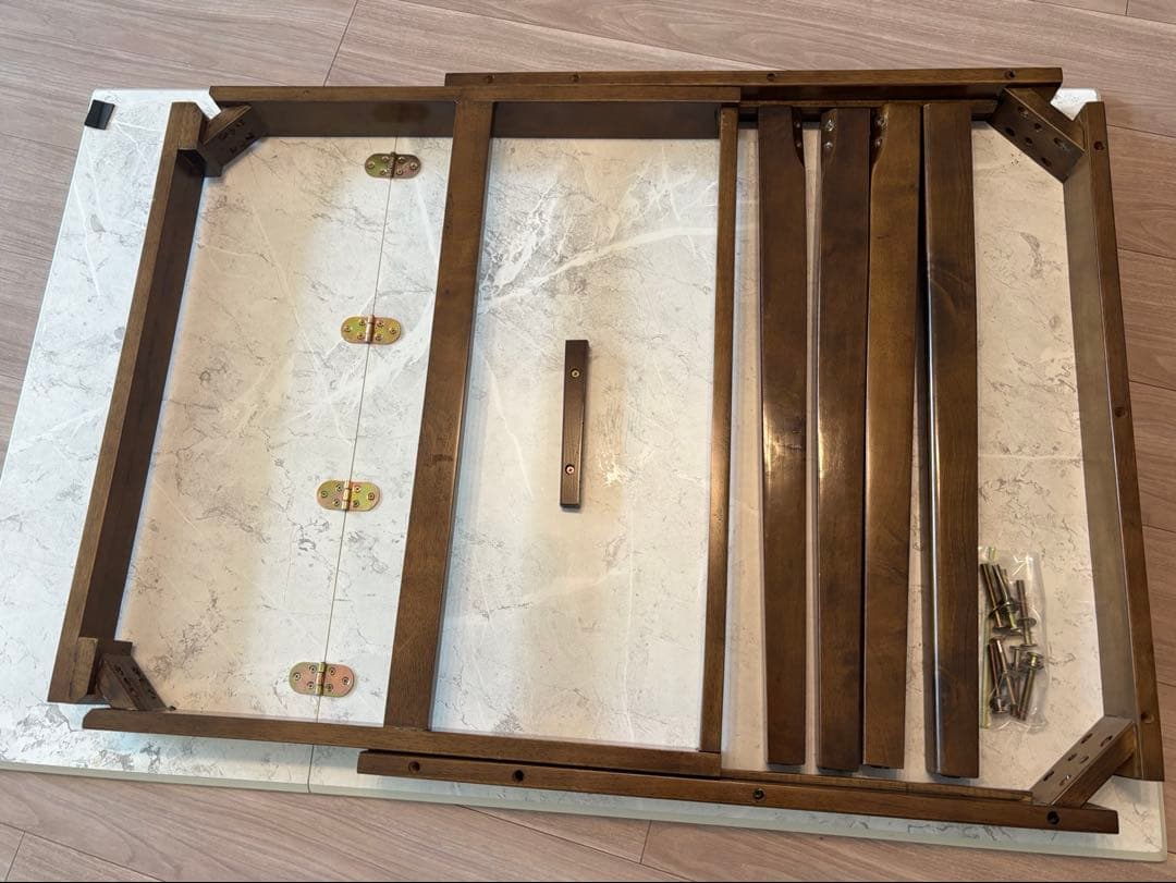 大理石柄ダイニングテーブル　拡張式