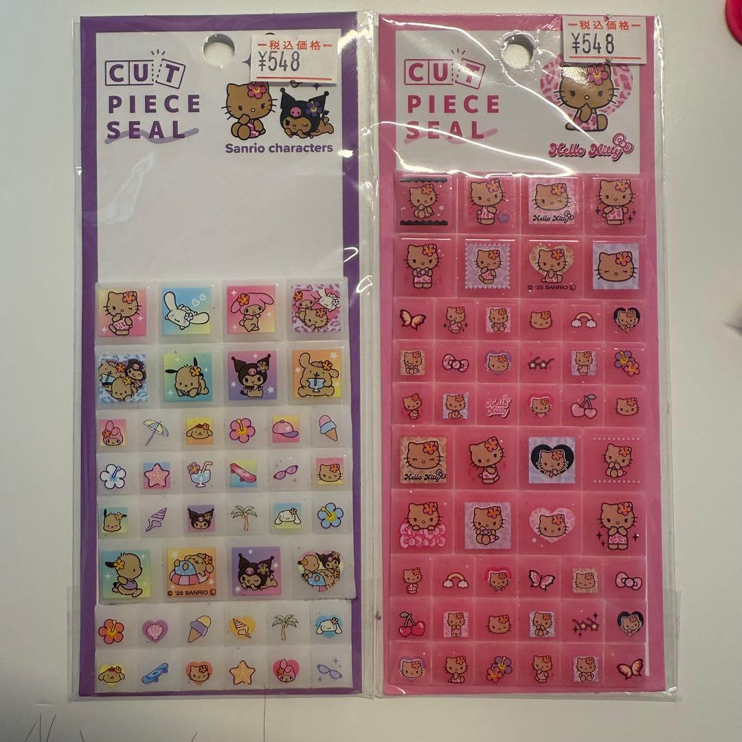 シール帳完成品　キーホルダー付　ボンボンドロップシール　おはじきシールサンリオ