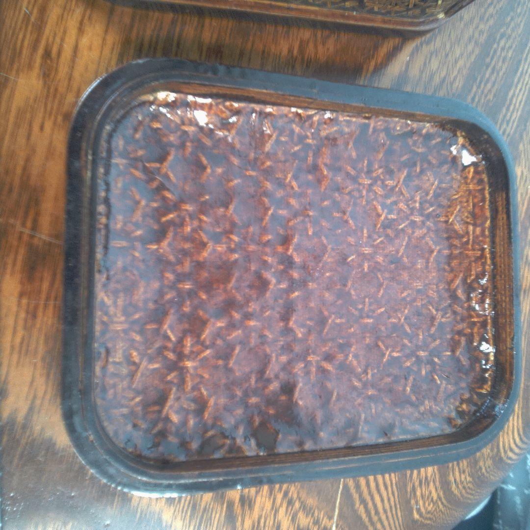 骨董6幾何学模様の木製小物入れ - メルカリ