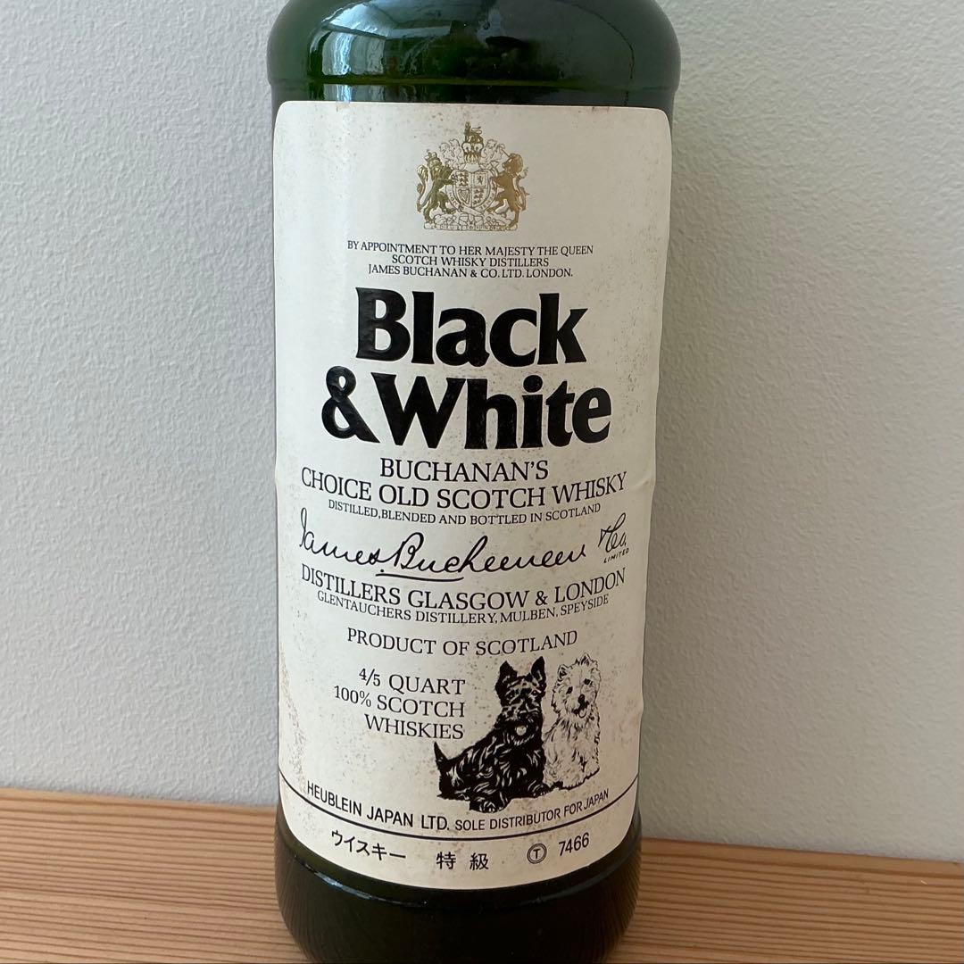 未開栓】Black&Whitスコッチウイスキー 4/5Quart 760ml