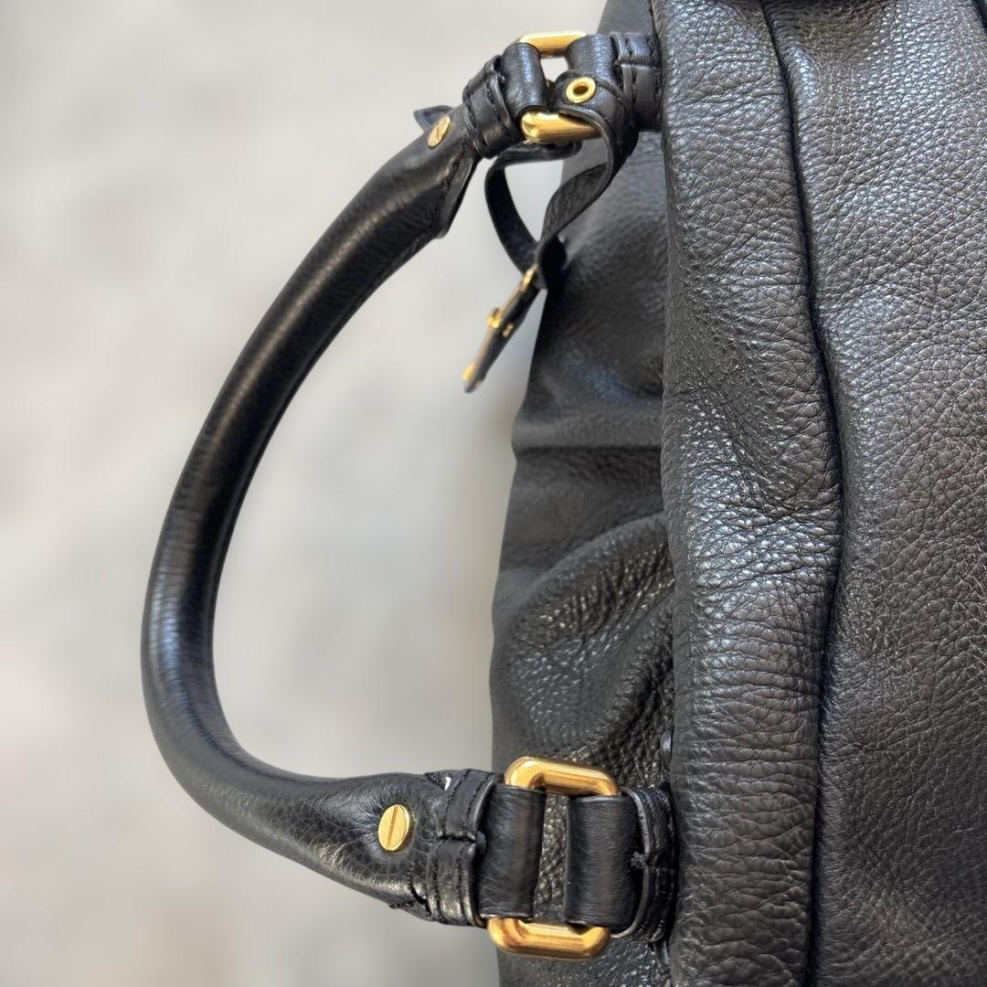 マークバイマークジェイコブス　黒 レザー ショルダーバッグ ゴールド金具