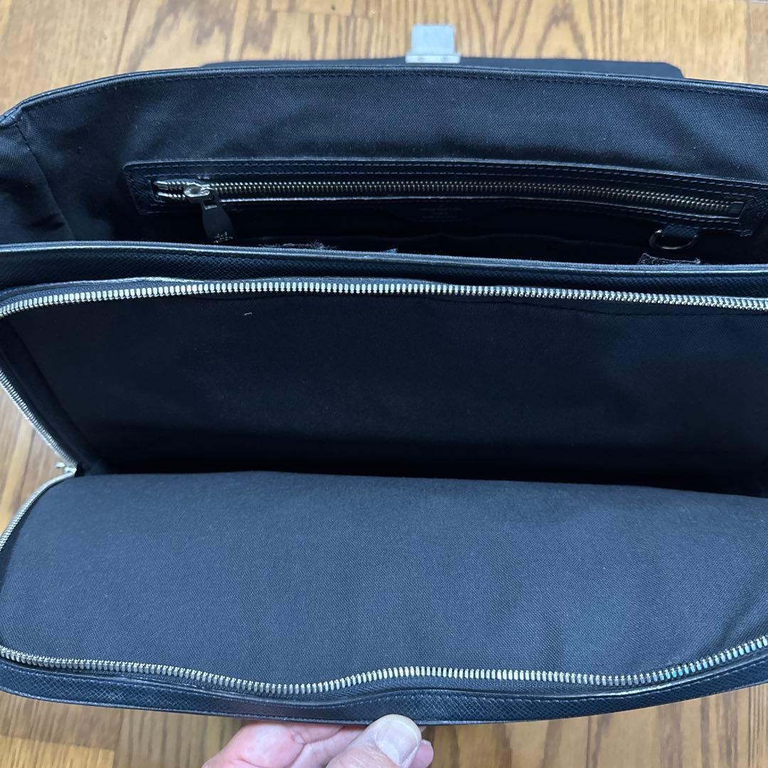 Louis Vuitton ビジネスバッグ ブラック