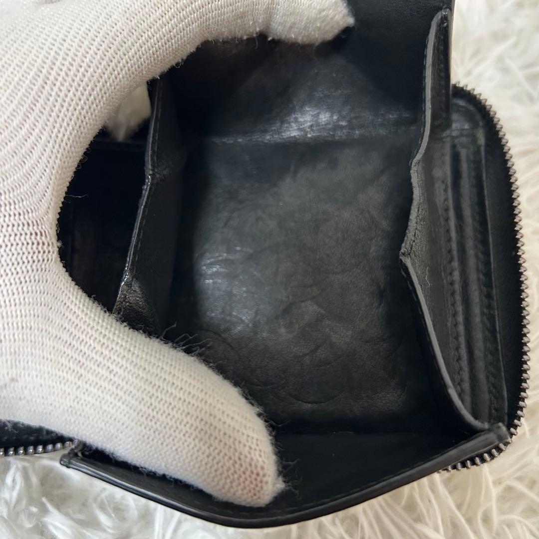 【美品✨スタッズ/コンパクトウォレット】ジミーチュウ　折り財布　レザー　ブラック