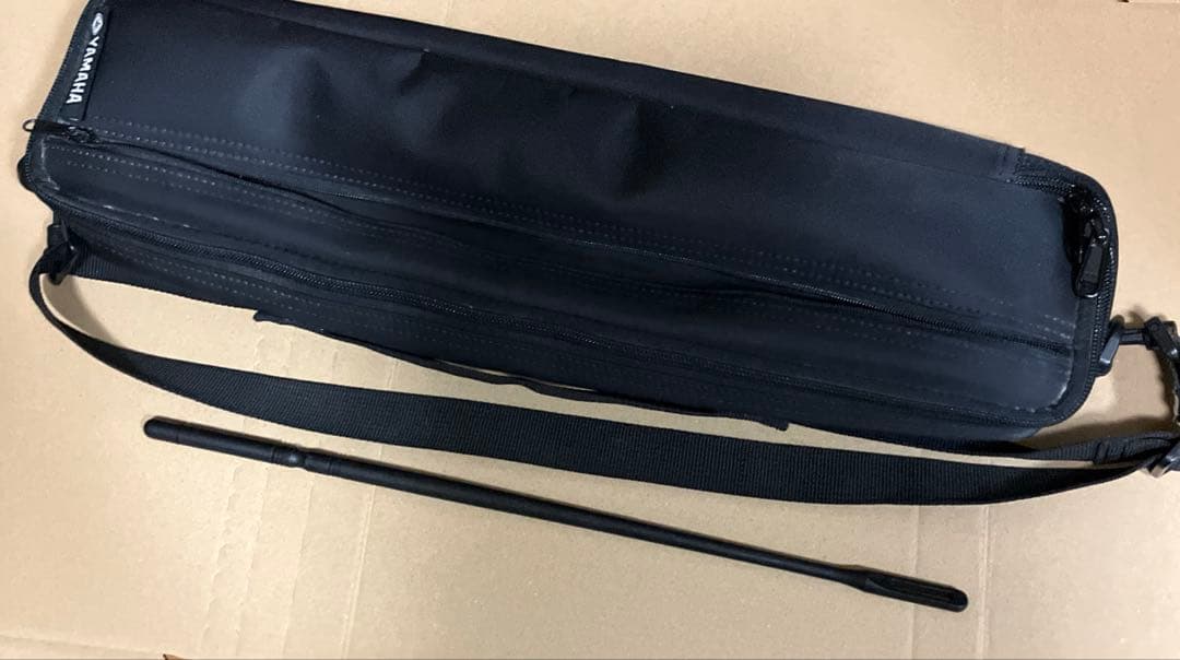 楽器　フルート　YAMAHA ヤマハ YFL-412 シルバー　　１点