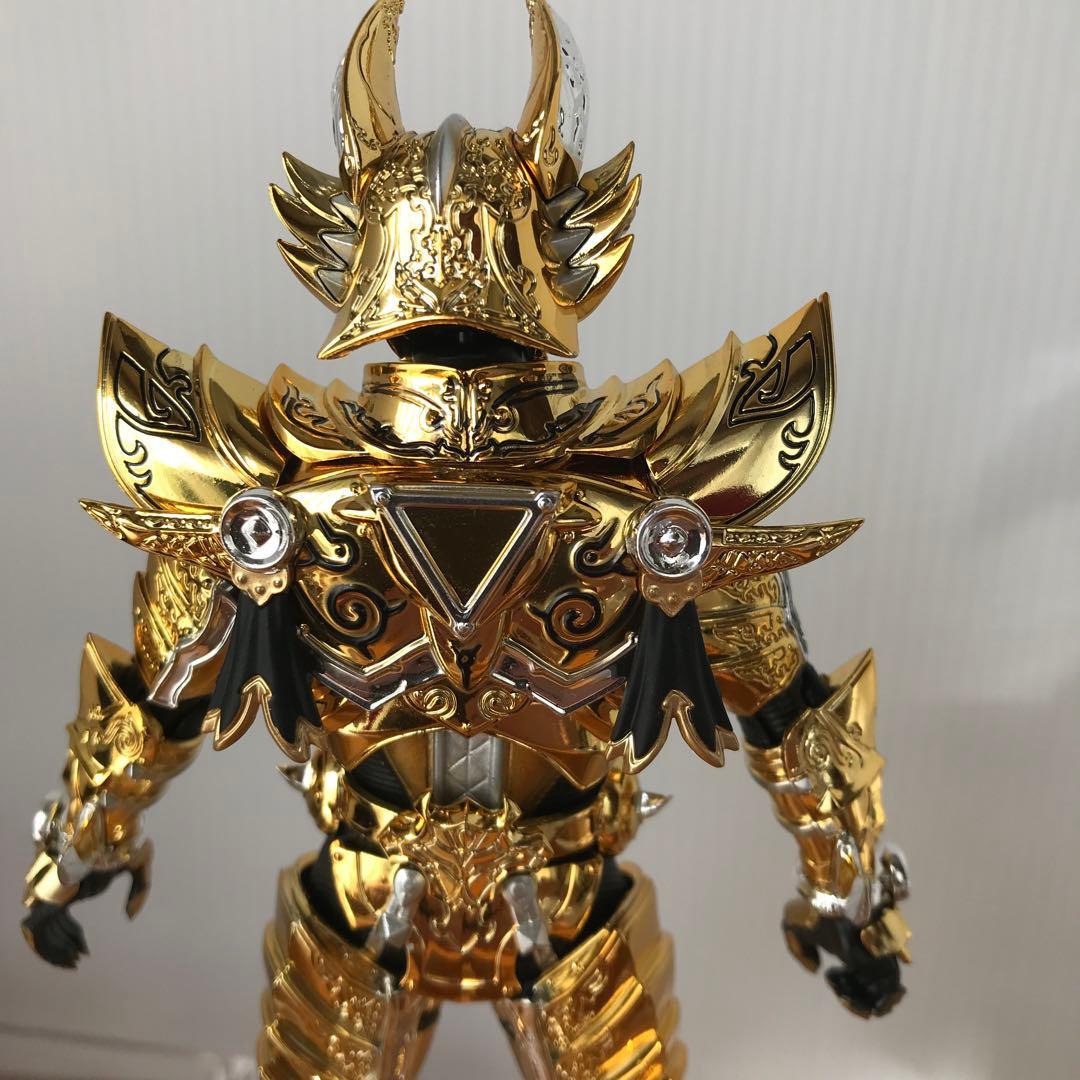 S.H.Figuarts 真骨彫製法 黄金騎士 牙狼 (冴島鋼牙)