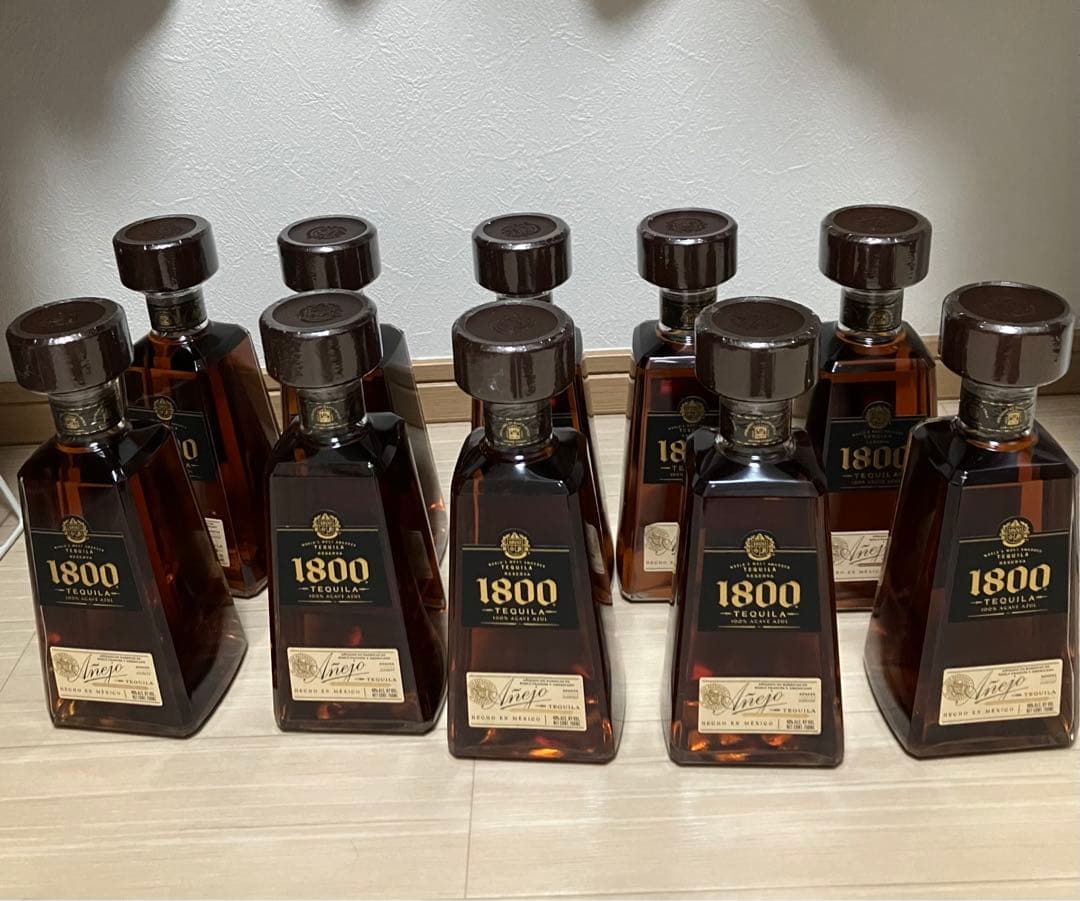 クエルボ 1800 アネホ 10本 Tequila Añejo テキーラ