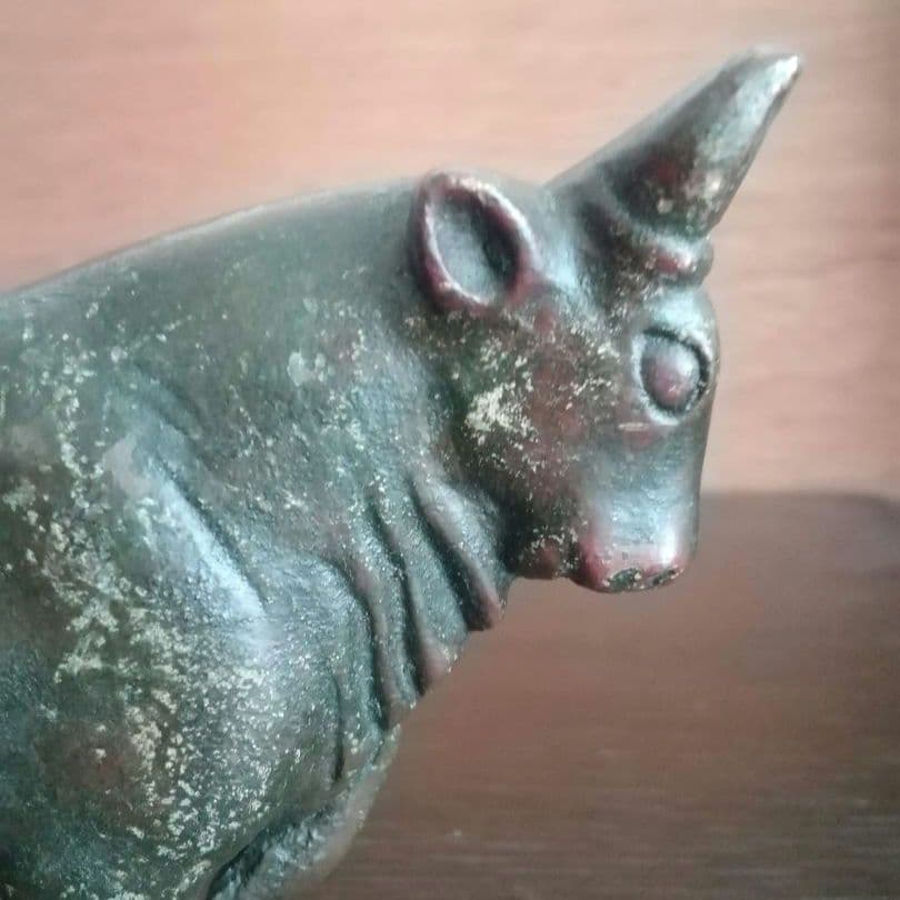 逸品　青銅製のミノア文明の雄牛　ギリシャクレタ島 　宇宙エネルギー　生と死の力