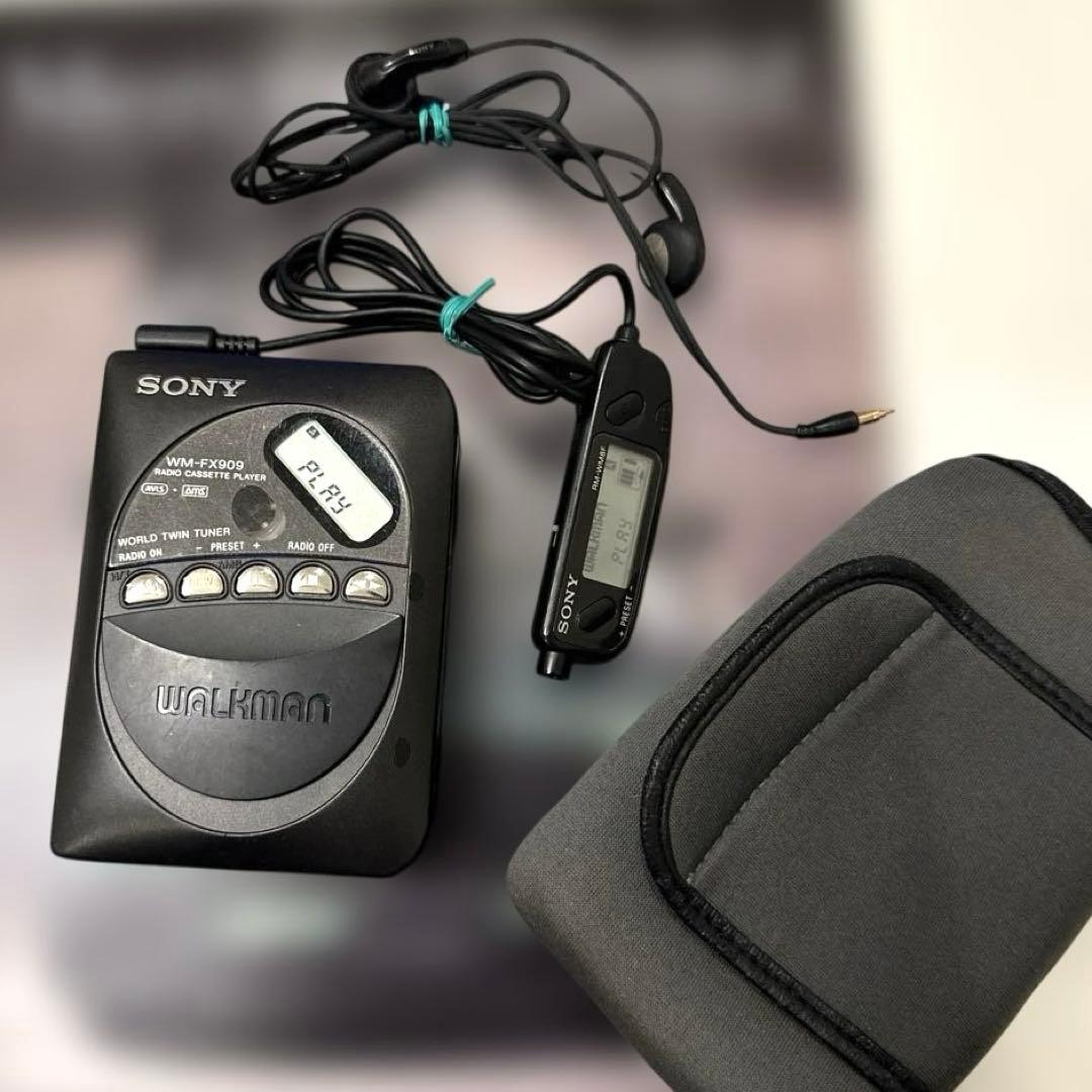 aiwa ラジオ カセットプレーヤー HS-RX2005 2804 aiwa ラジオ カセット