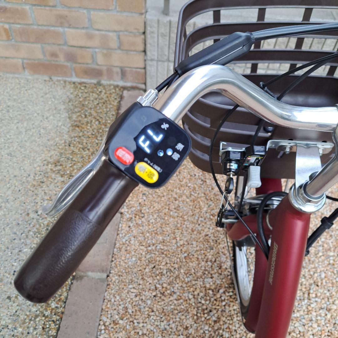 週末値下げ(送料込み)　　美品　ブリヂストン 電動アシスト　20ラクットワゴン