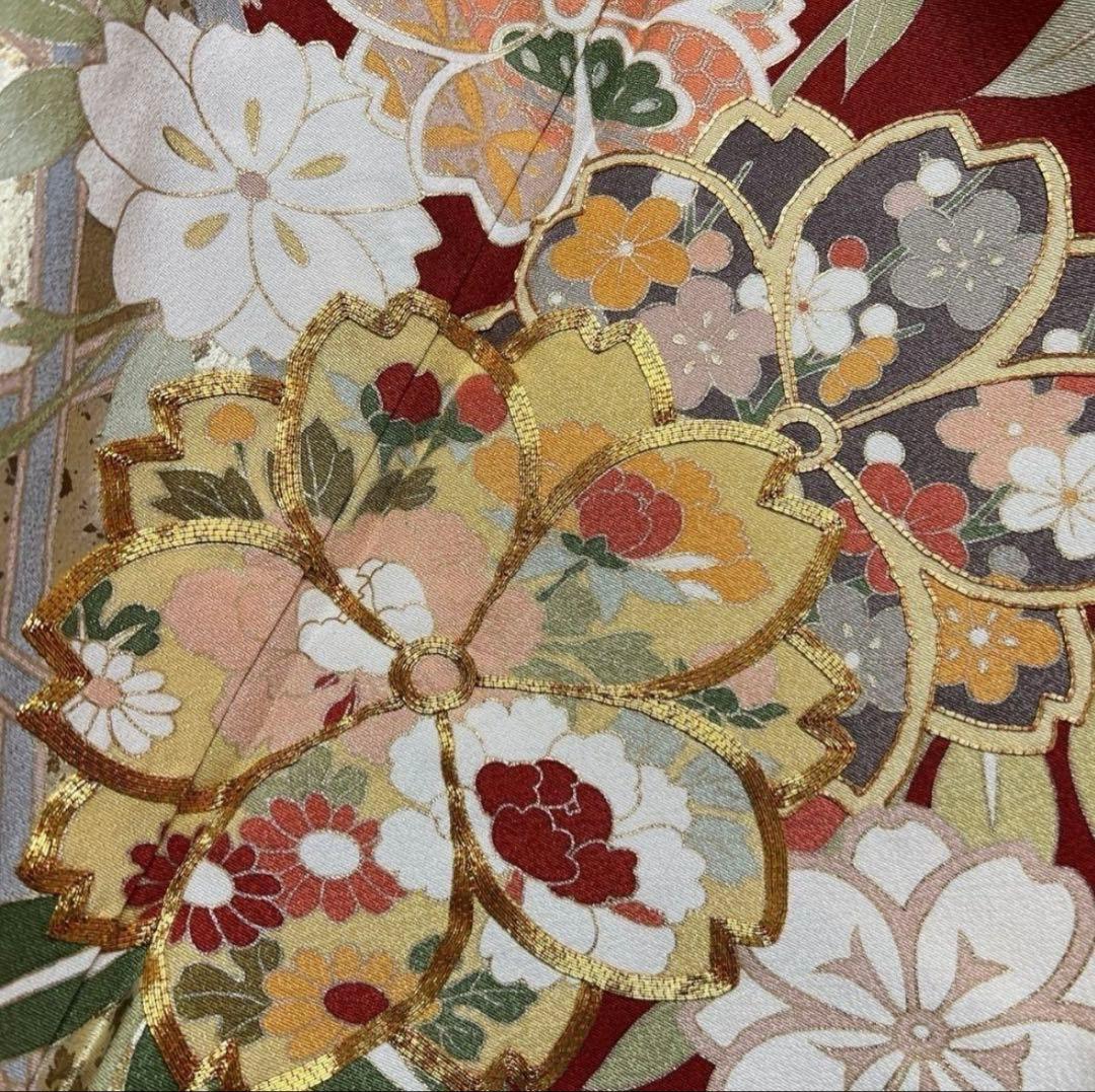 振袖 お着物 (赤ベース) 金駒刺繍 金彩 枝垂れ桜 桜花模様晴れの日 成人