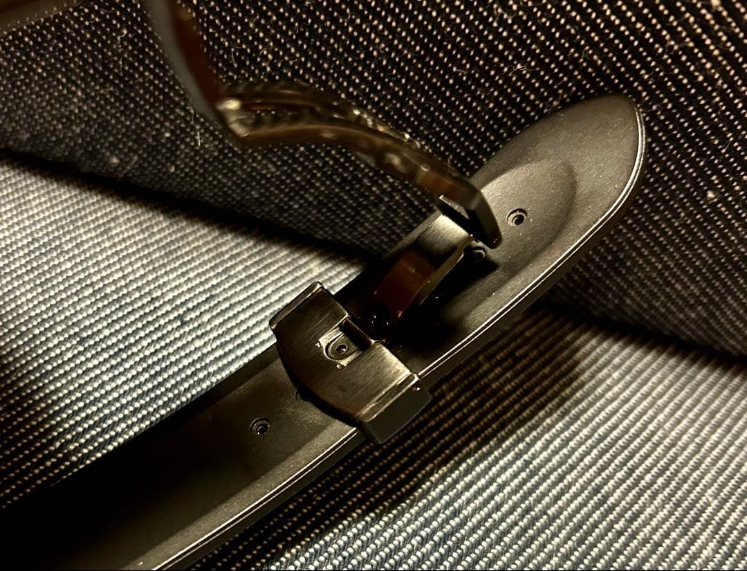 EDOXクラス1アイスシャークⅡ 世界限定100本　96001-37NV-NIV