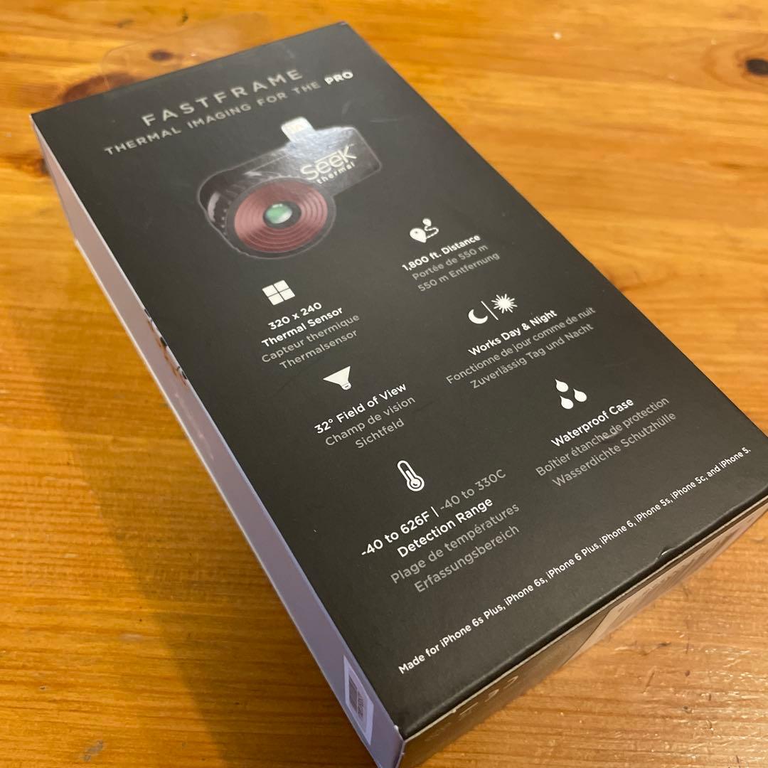 iPhone用熱検知カメラSeek Thermal CompactPRO