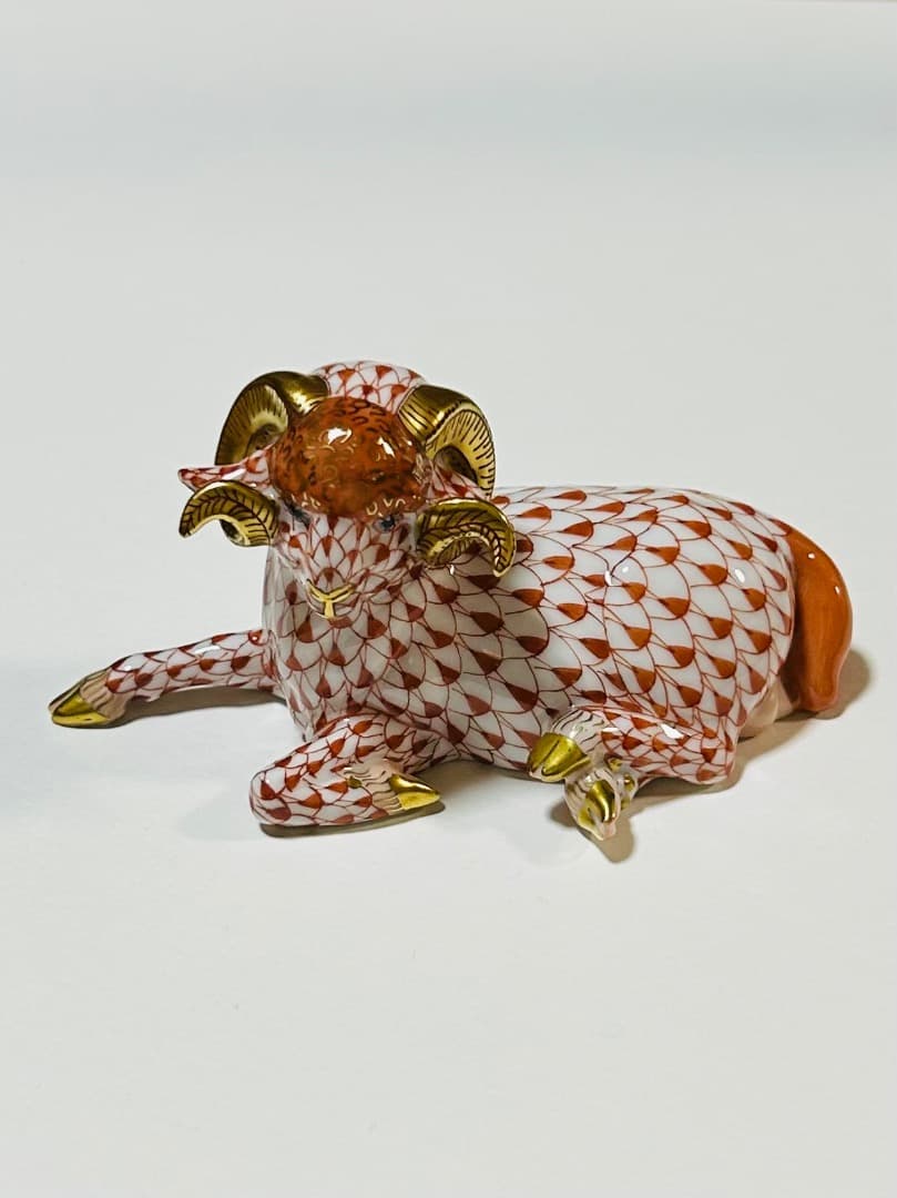 Herendヘレンド干支シリーズ 「未」金彩仕上げ 置物 フィギュリン磁器