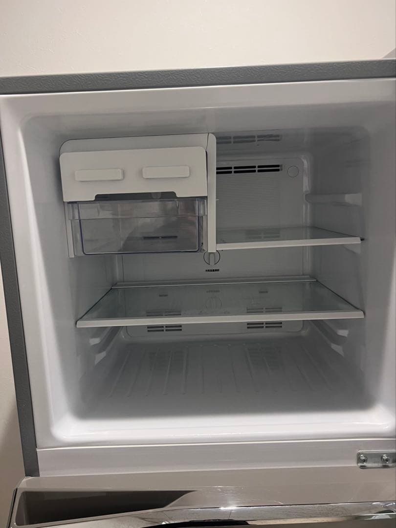 Panasonic ノンフロン冷凍冷蔵庫 NR-B251T-SS 2022年製