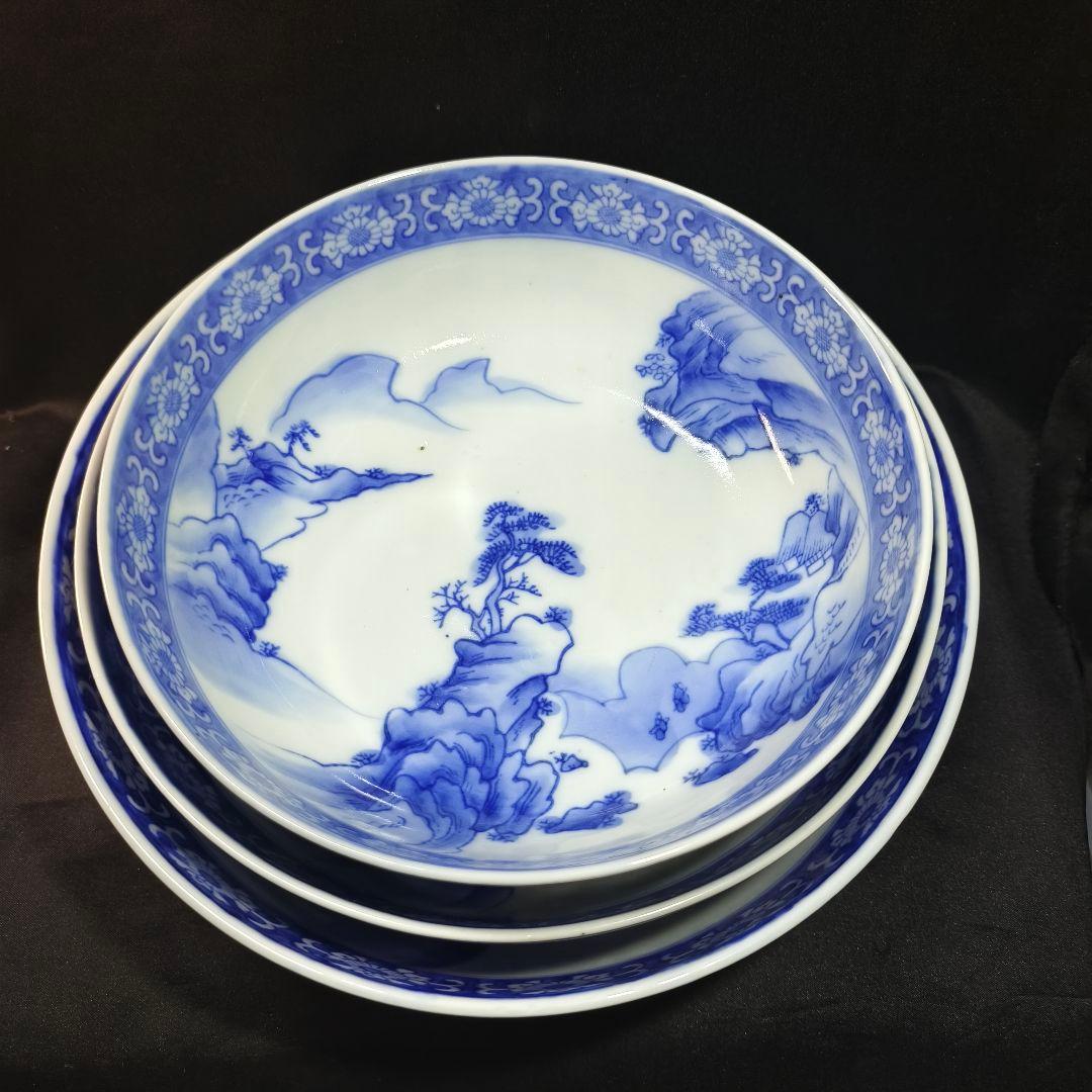 古伊万里 染付三つ鉢 山水風景文 手描き 明治骨董 古美術品 蒐集家放出美品 古伊万里 染付三つ鉢 山水風景文 手描き 明治骨董 古美術品 蒐集家放出