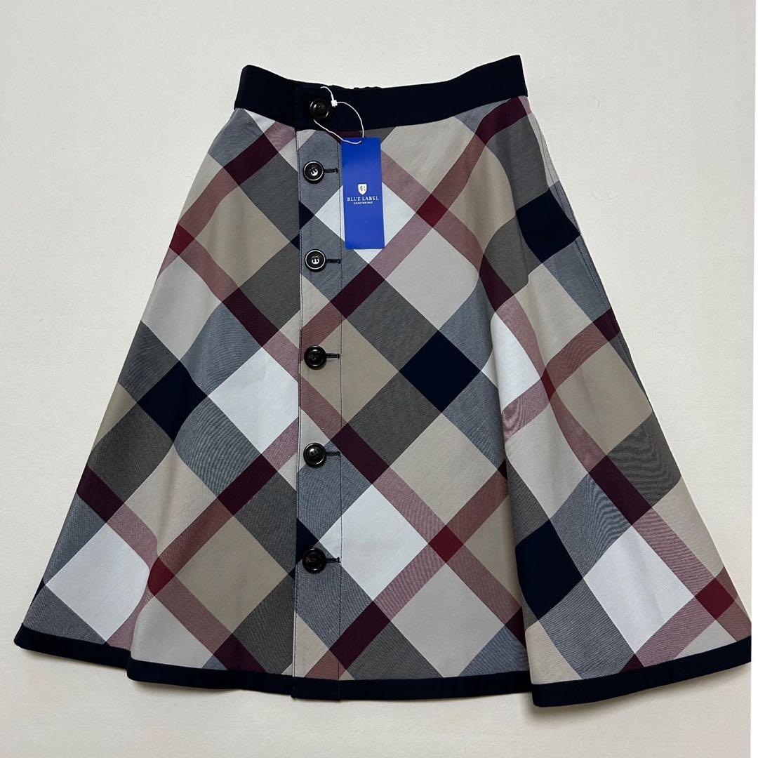 新品ブルーレーベル　ベージュクレストブリッジチェックリバーシブルスカート　36