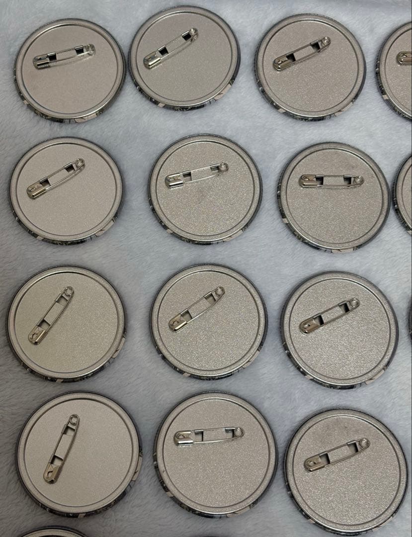 ブルーロック 凪誠士郎 仮面舞踏会 缶バッジ 70点 ノーブル1点