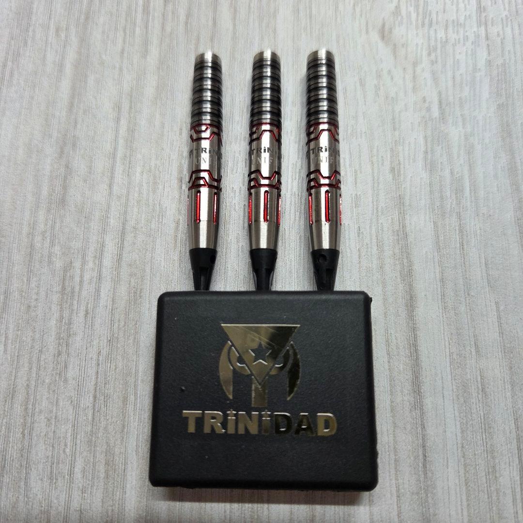 TRiNiDAD UNIFIED ZAPATA モデル トリニダード サパタ