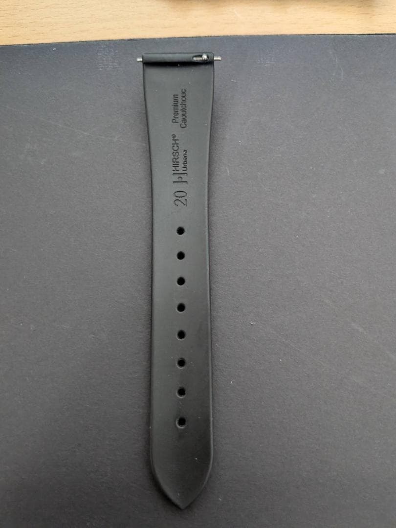 HIRSCH ヒルシュ　時計替えベルト　20mm　ラバー　ブラック