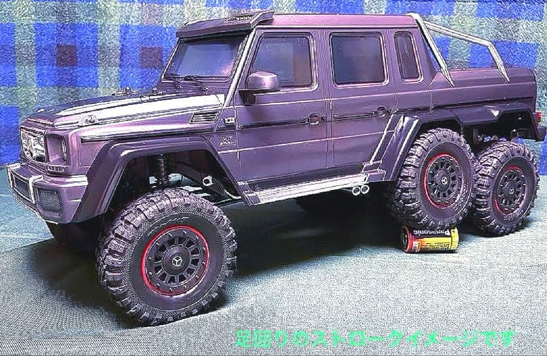 月半です トラクサス TRX6 ベンツ G63 クローラーTRX4