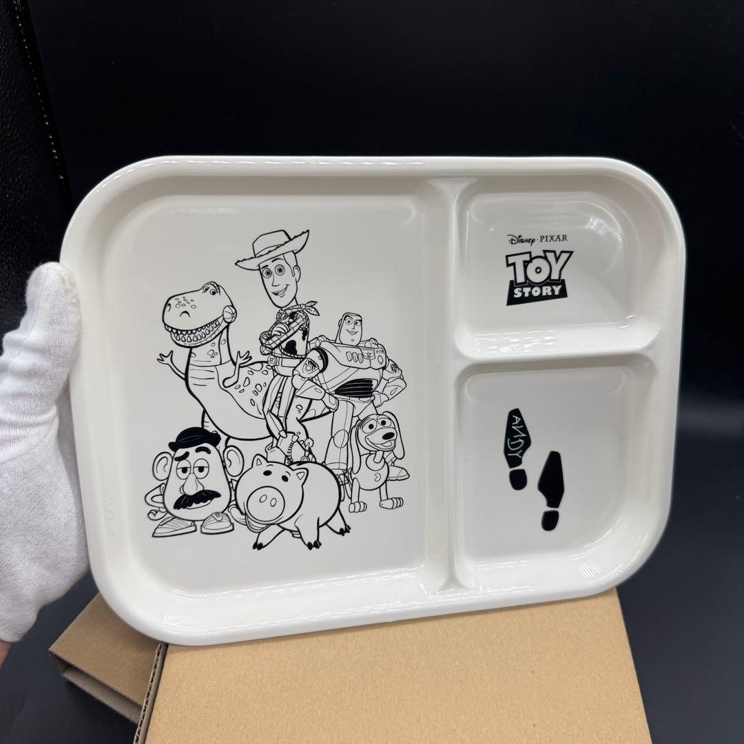 世界30セット限定 トイストーリー TOY'S BOX 95 オリジナル食器 世界30
