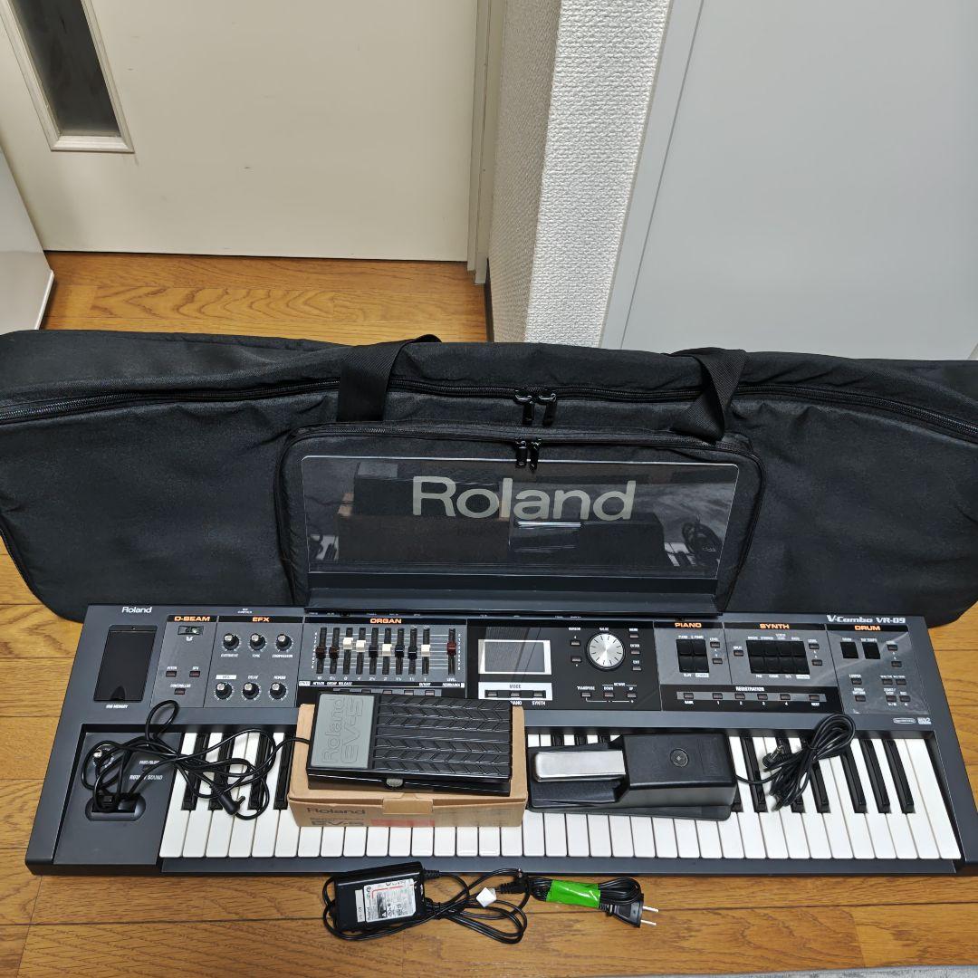 付属品完備】Roland VR-09 V-Combo シンセサイザー ペダル付 - メルカリ