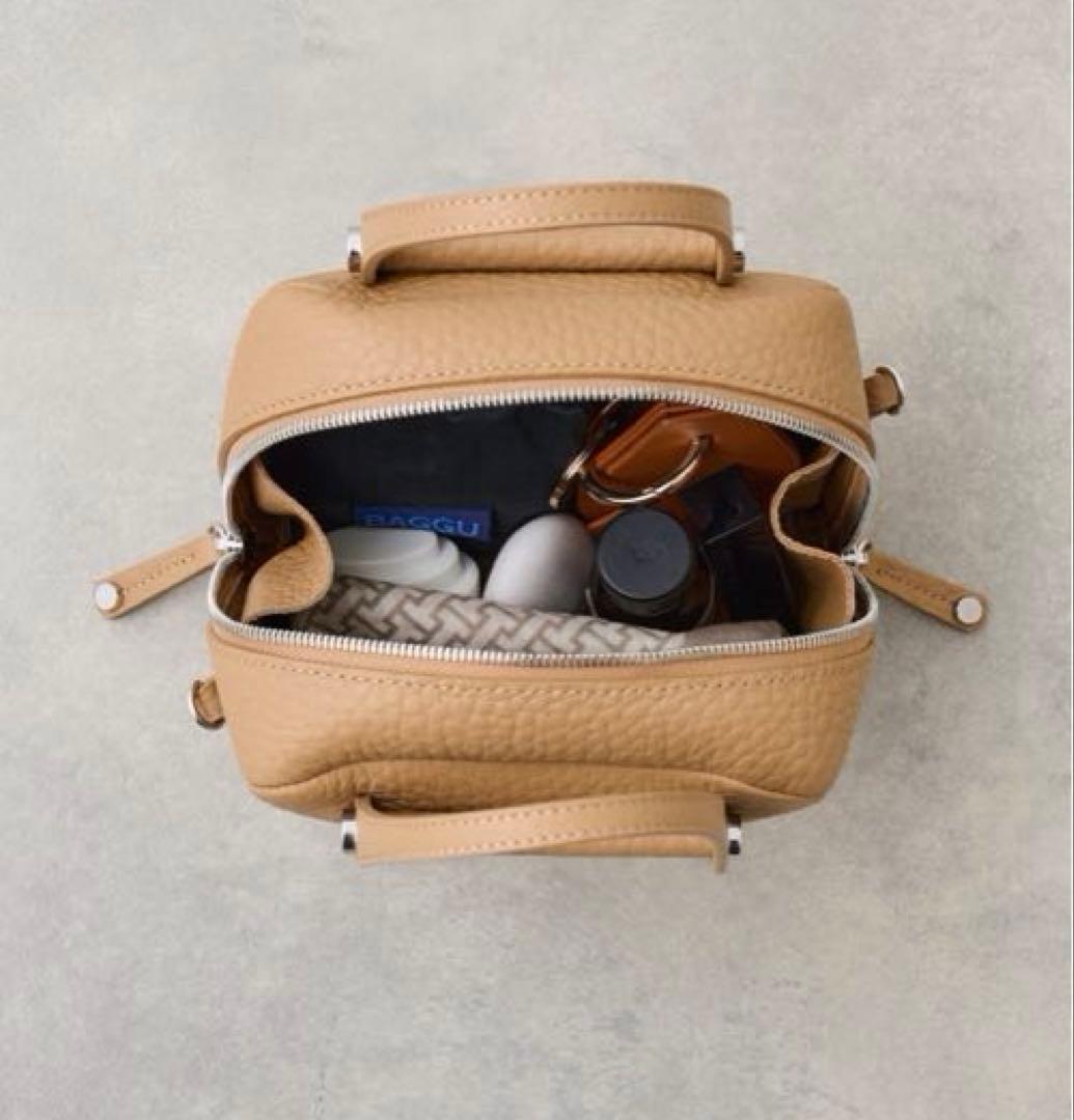 IACUCCI イアクッチ　クーポラ ALCE ショルダーバック　未使用に近い