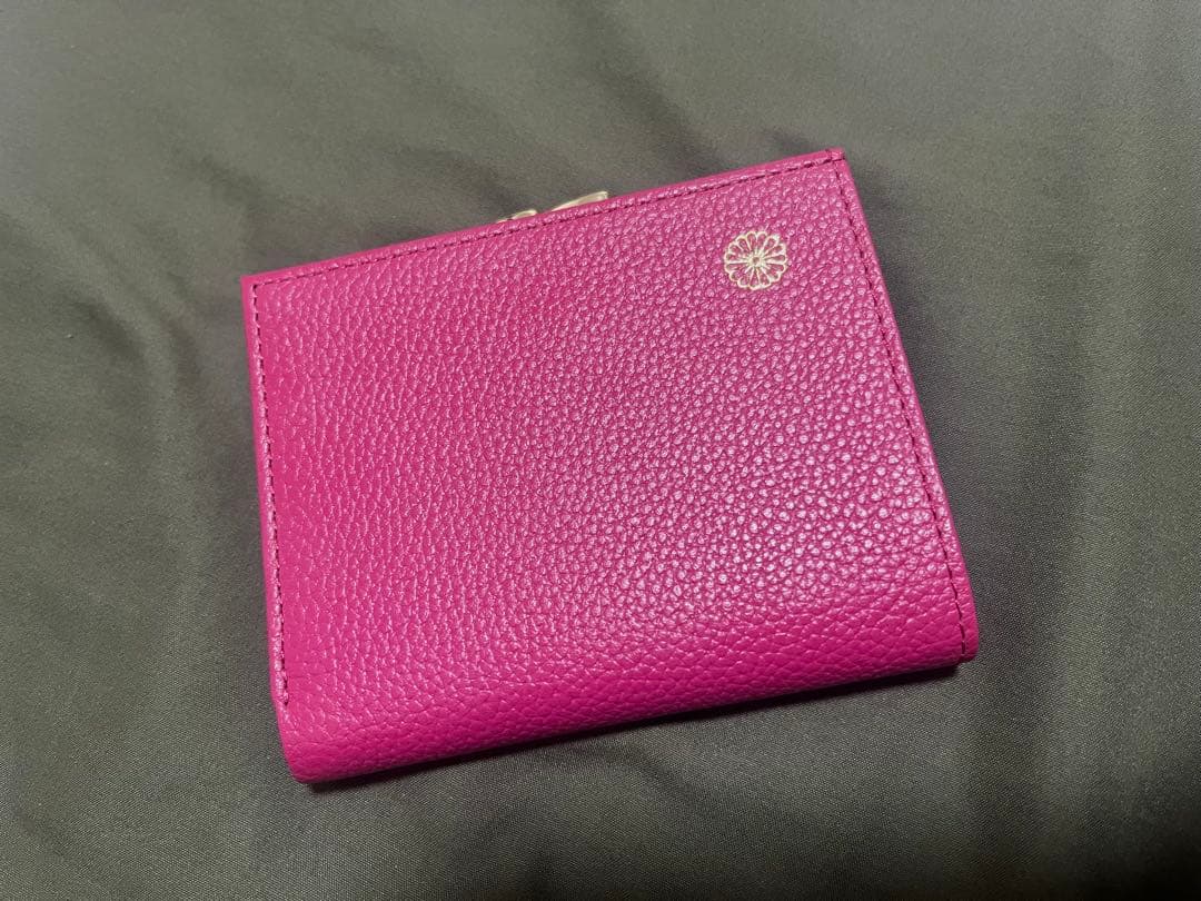皇居 財布 二つ折り ローズピンク 新品未使用/箱付き】皇居限定 皇居財布 二つ折り がま口 ローズピンク