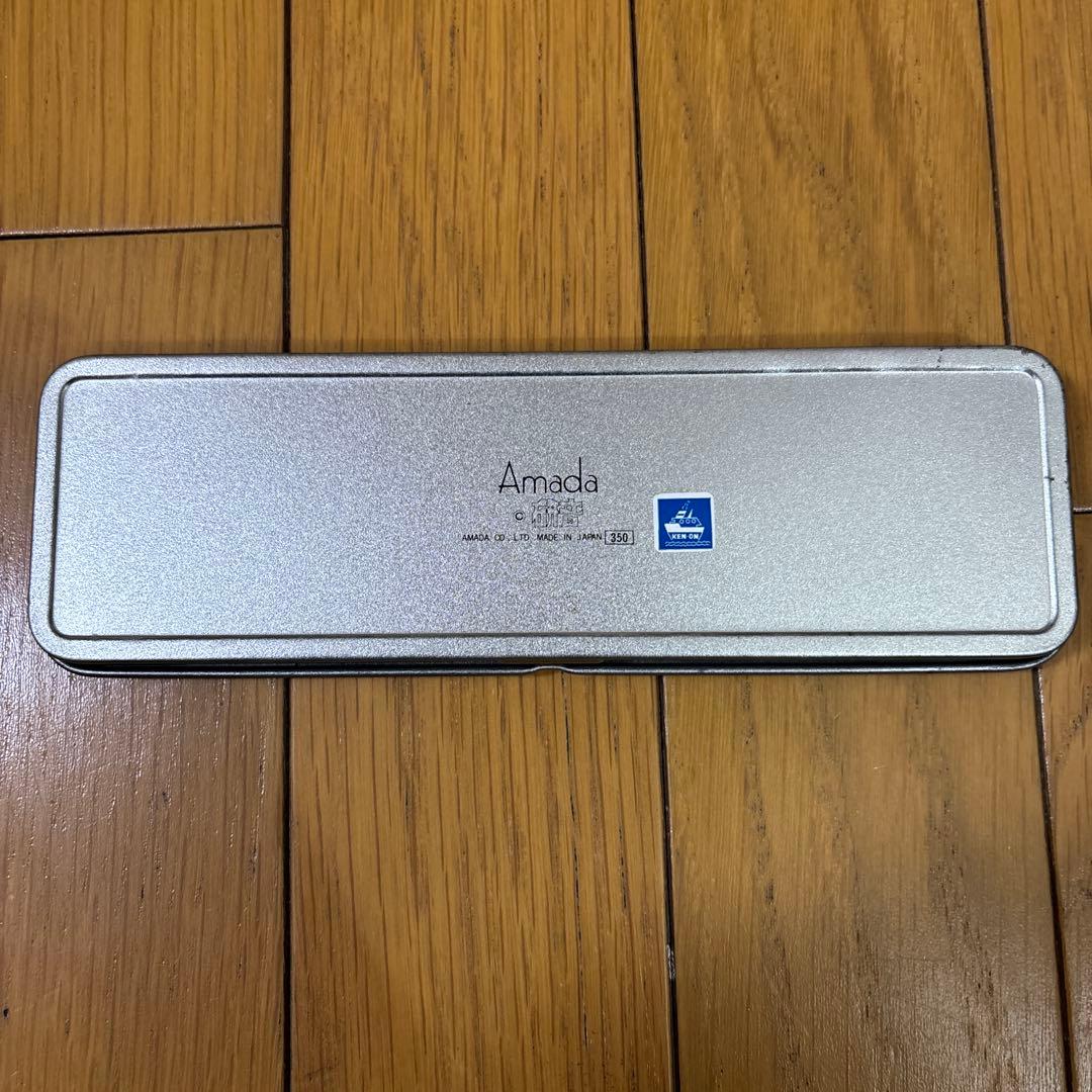 中森明菜 写真付き二段式筆箱 Amazon.co.jp: 中森明菜 (1)(1) 二層筆箱