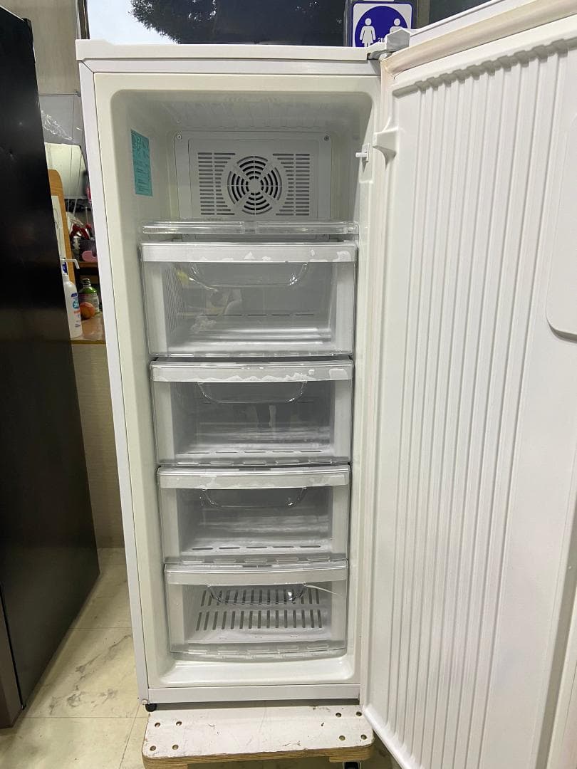 ハイアール 冷凍庫 JF-NUF136E