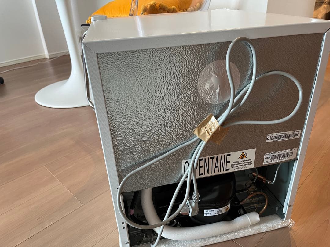 【美品】マクスゼン 冷蔵庫2024年製47Lホワイト　JR047HM01WH