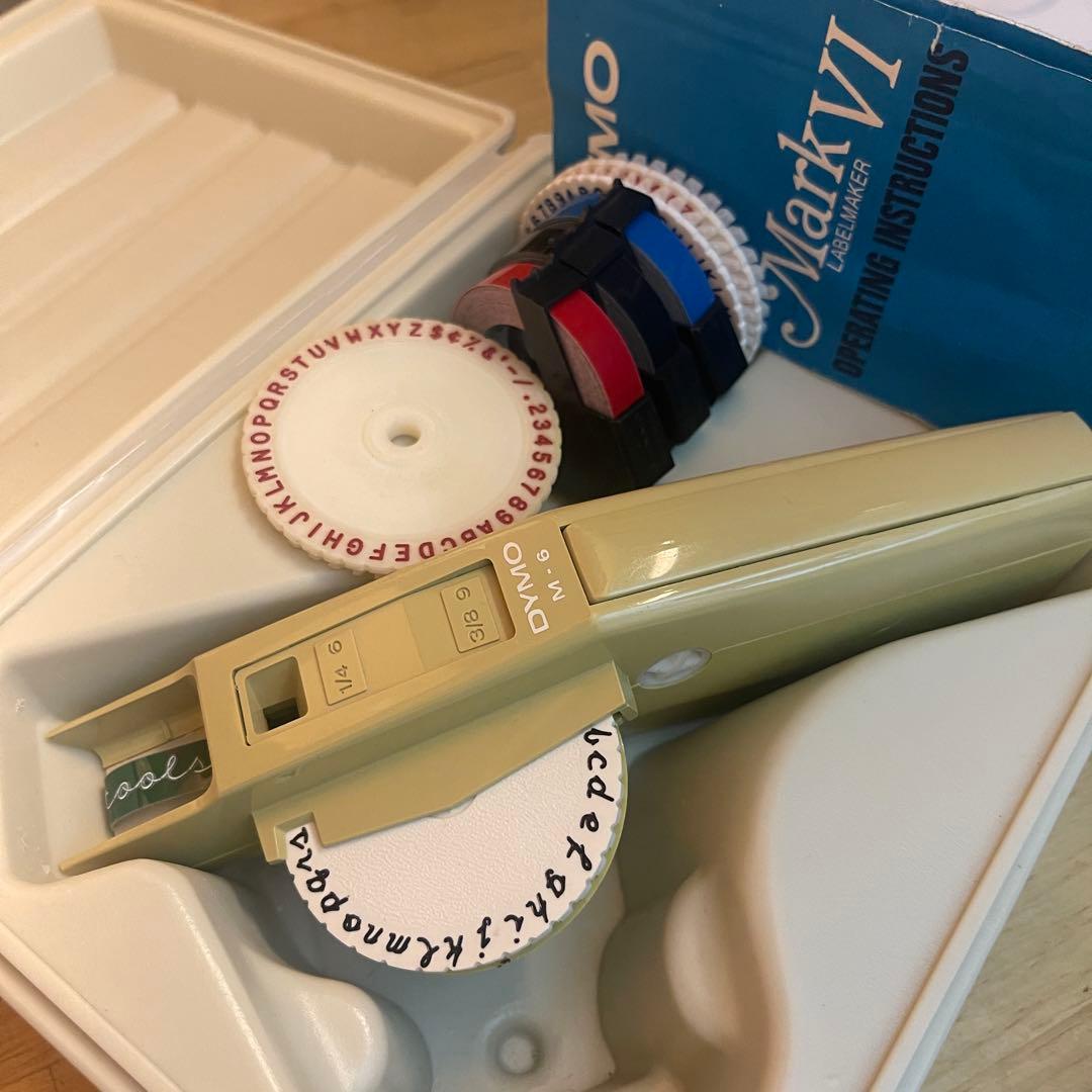 □製品保証□ 【繋がる筆記体・文字盤4個】ダイモ M-6 DYMO 171-