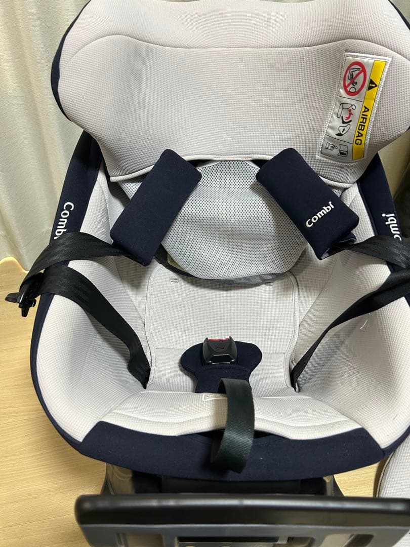 T*様 Combi クルムーブスマートlight ISOFIX ネイビーの通販はau PAY